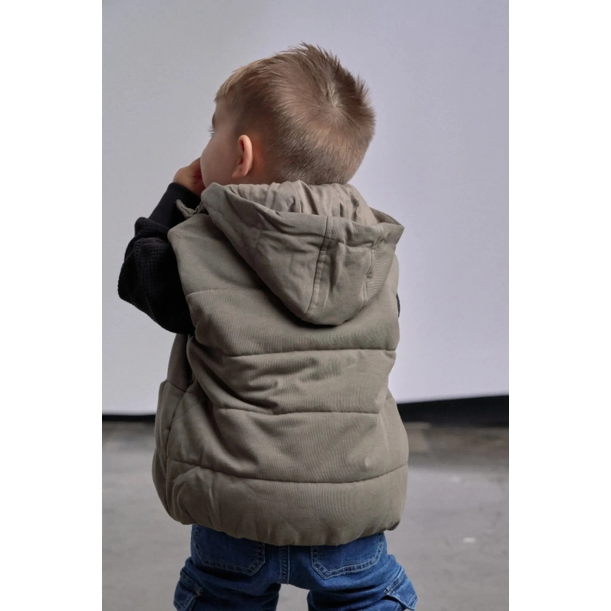 Hooded Puffer Vest | Army Green